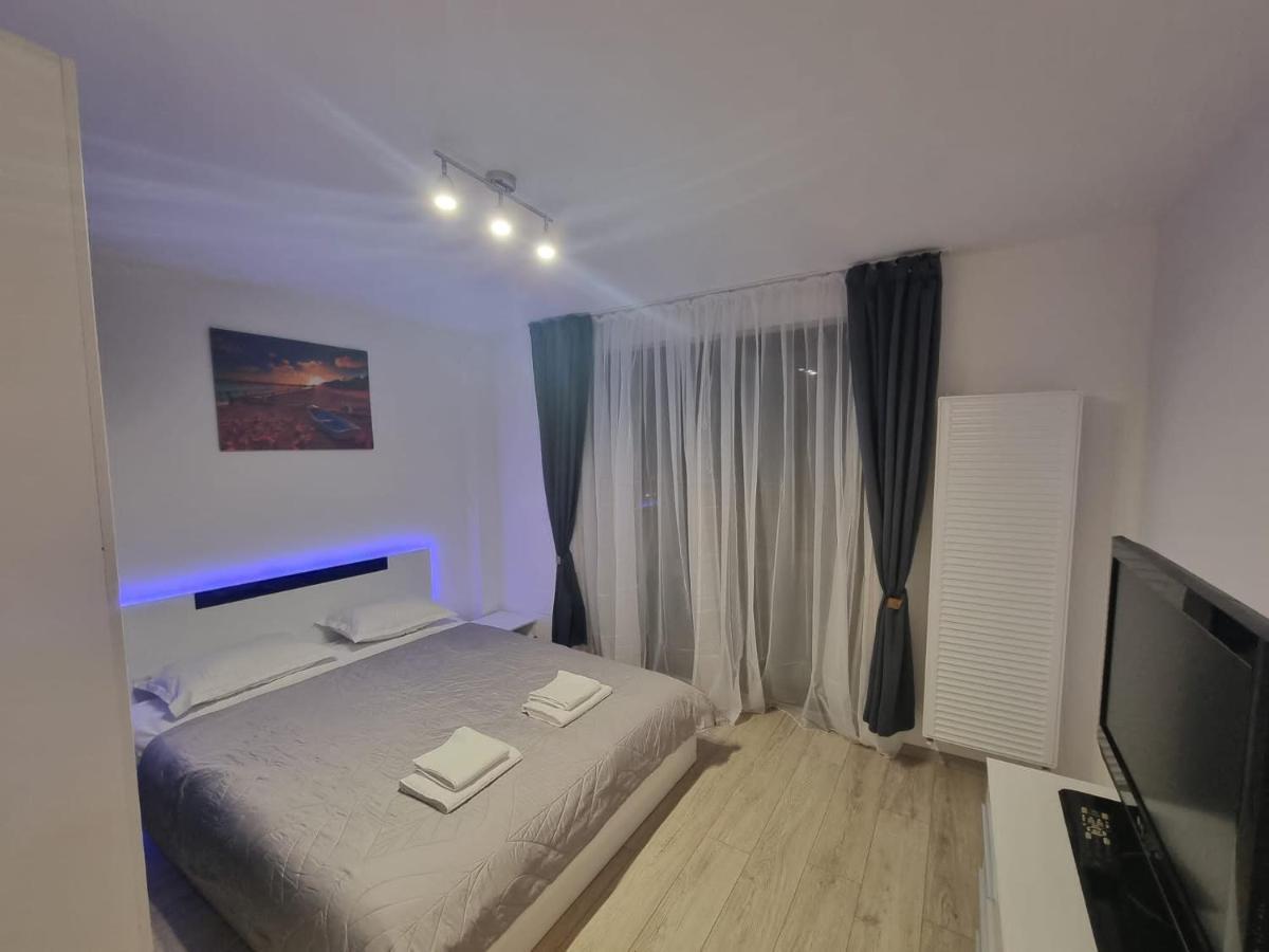 Dreams Escape 2 Daire Craiova Dış mekan fotoğraf