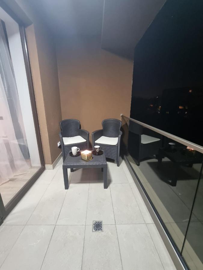 Dreams Escape 2 Daire Craiova Dış mekan fotoğraf